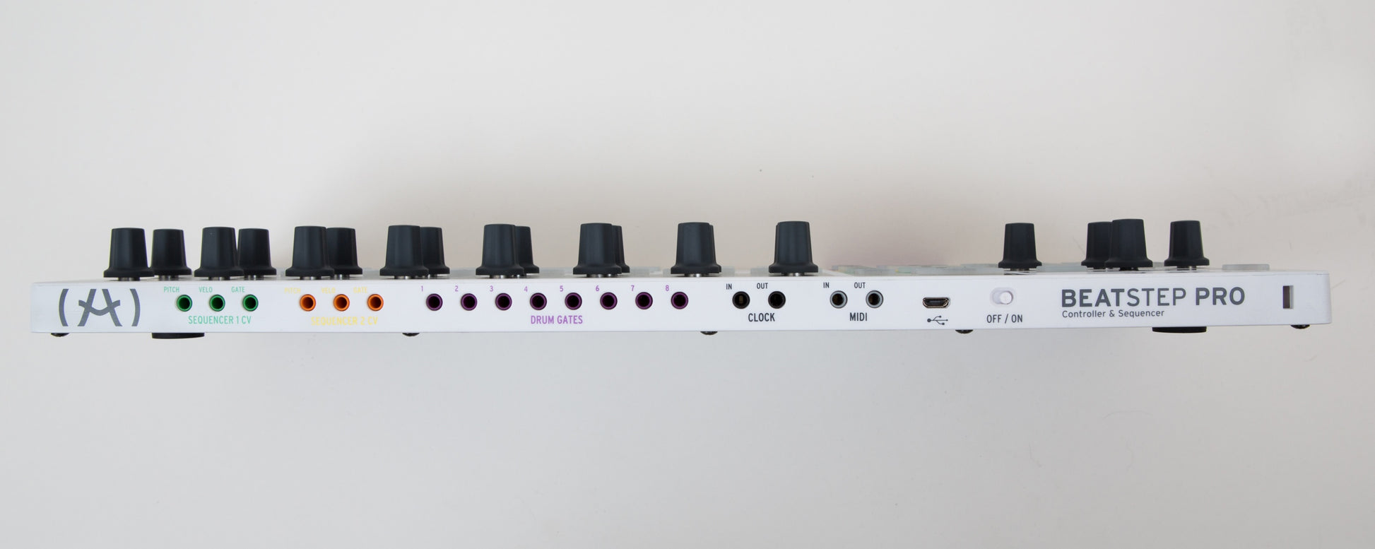 Arturia BeatStep Pro Sequencer and MIDI/CV Controller - view 3