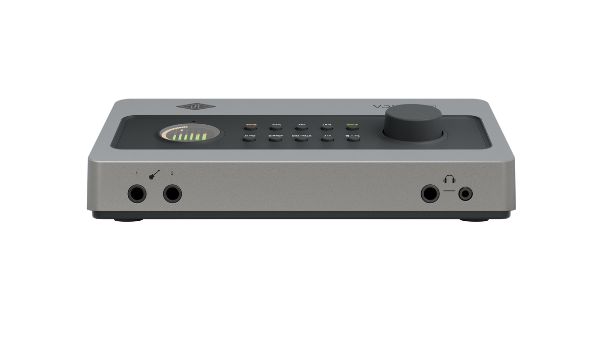 Universal Audio Volt 4P Max front panel with Smart Display, TONE, MAX and ALT buttons