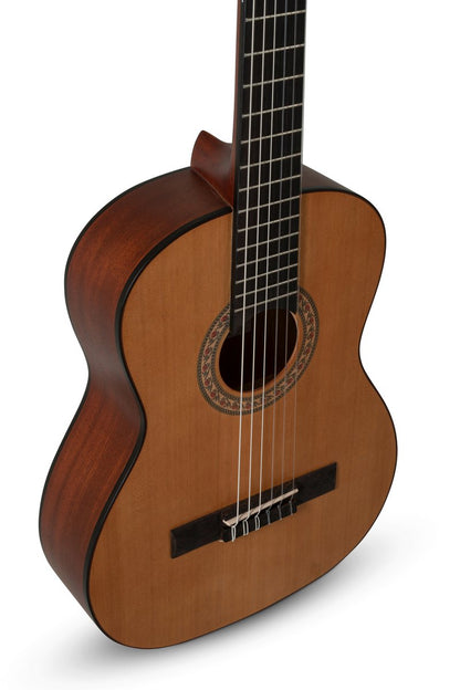 Caballero by MR Classical Guitar 1/2 Natural Ceder - view 3