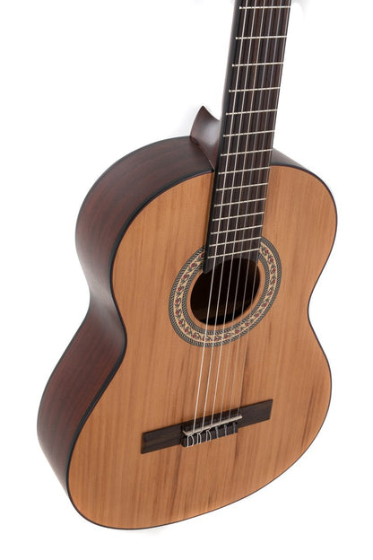 Caballero by MR Classical Guitar 3/4 Natural Ceder - view 3