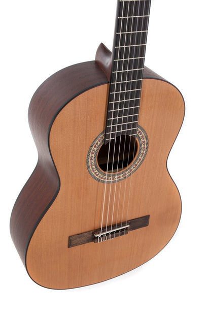 Caballero by MR Classical Guitar 4/4 Natural Ceder - view 3
