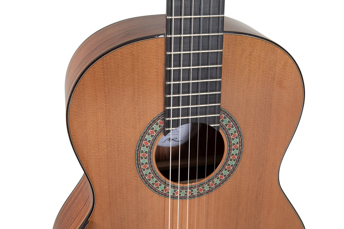 Manuel Rodriguez Superior A-C, Cedar/Bubinga 4/4, Gloss, Armrest - view 5