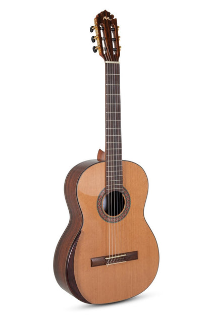 Manuel Rodriguez Superior C-C, Cedar/Ind. Rosewood 4/4, Gloss, Armrest - view 1