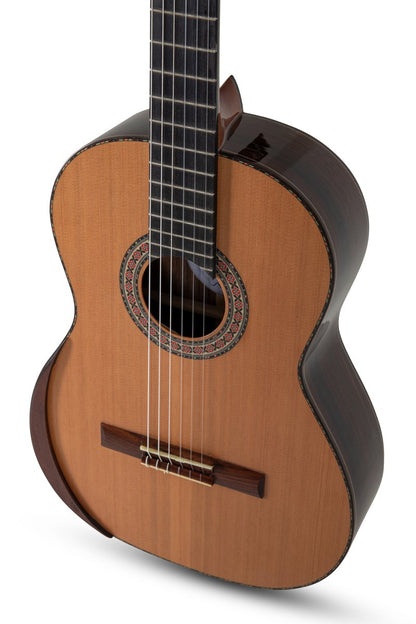 Manuel Rodriguez Magistral F-C, Cedar/Ind. Rosewood 4/4, Armrest - view 4