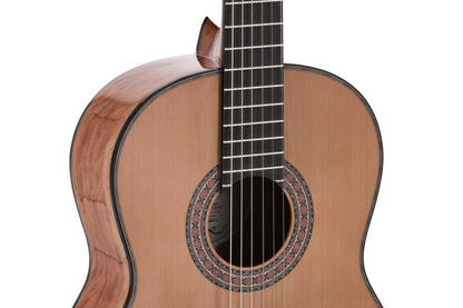 Manuel Rodriguez Magistral Special Edition, Curly Bosse Cedar 4/4 - view 6