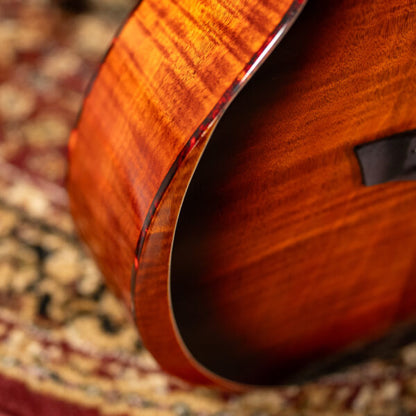 Washburn WCG12FCE Comfort Grand Auditorium Cutaway Acoustic-Electric