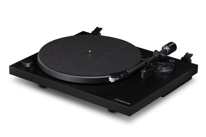 Cambridge Audio Spira turntable in Black with the dust cover removed