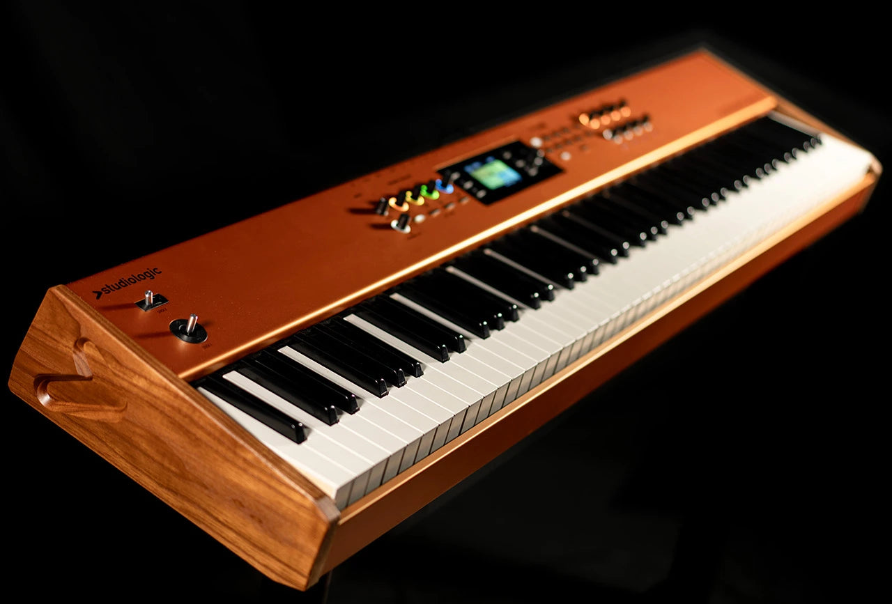 Studiologic Numa X Piano GT SE detail view